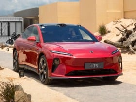 Nio ET5