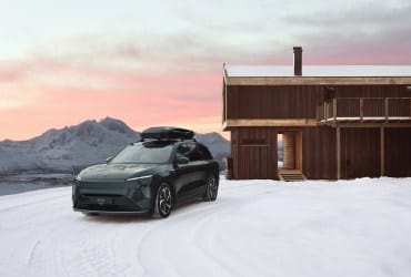 Nio ES8 vehicle