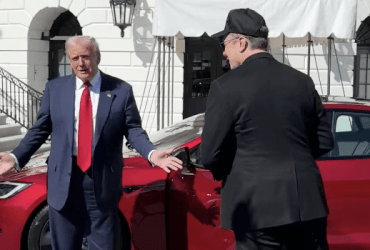 Musk at the White House with US President Donald Trump