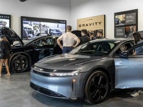 Lucid Motors Showroom
