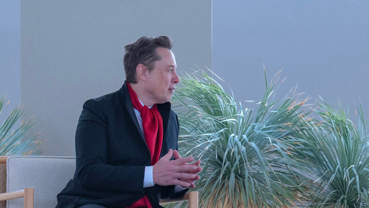 Elon Musk in a UAE visit