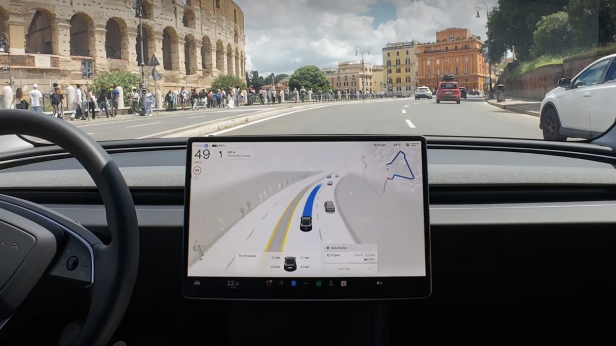 Tesla FSD in Rome