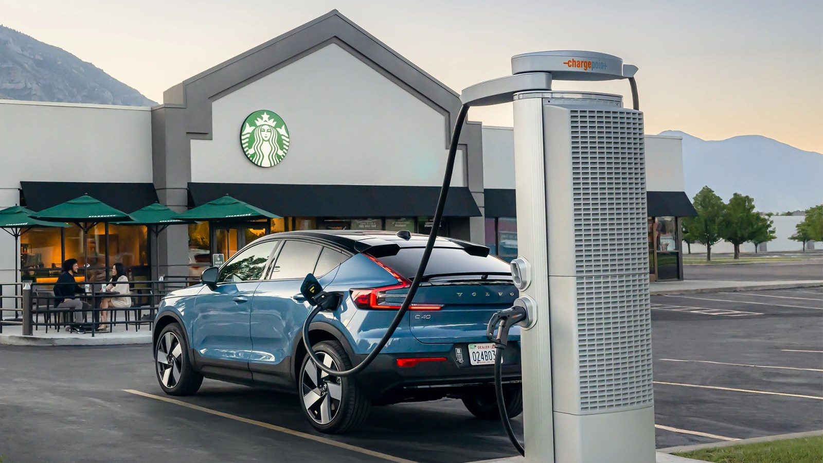 Volvo C40 charging in the US
