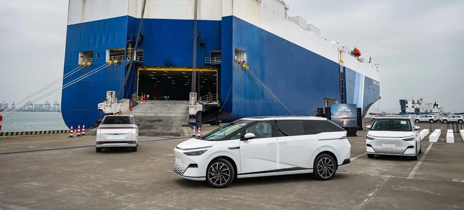 XPeng X9 in a Chinese Port