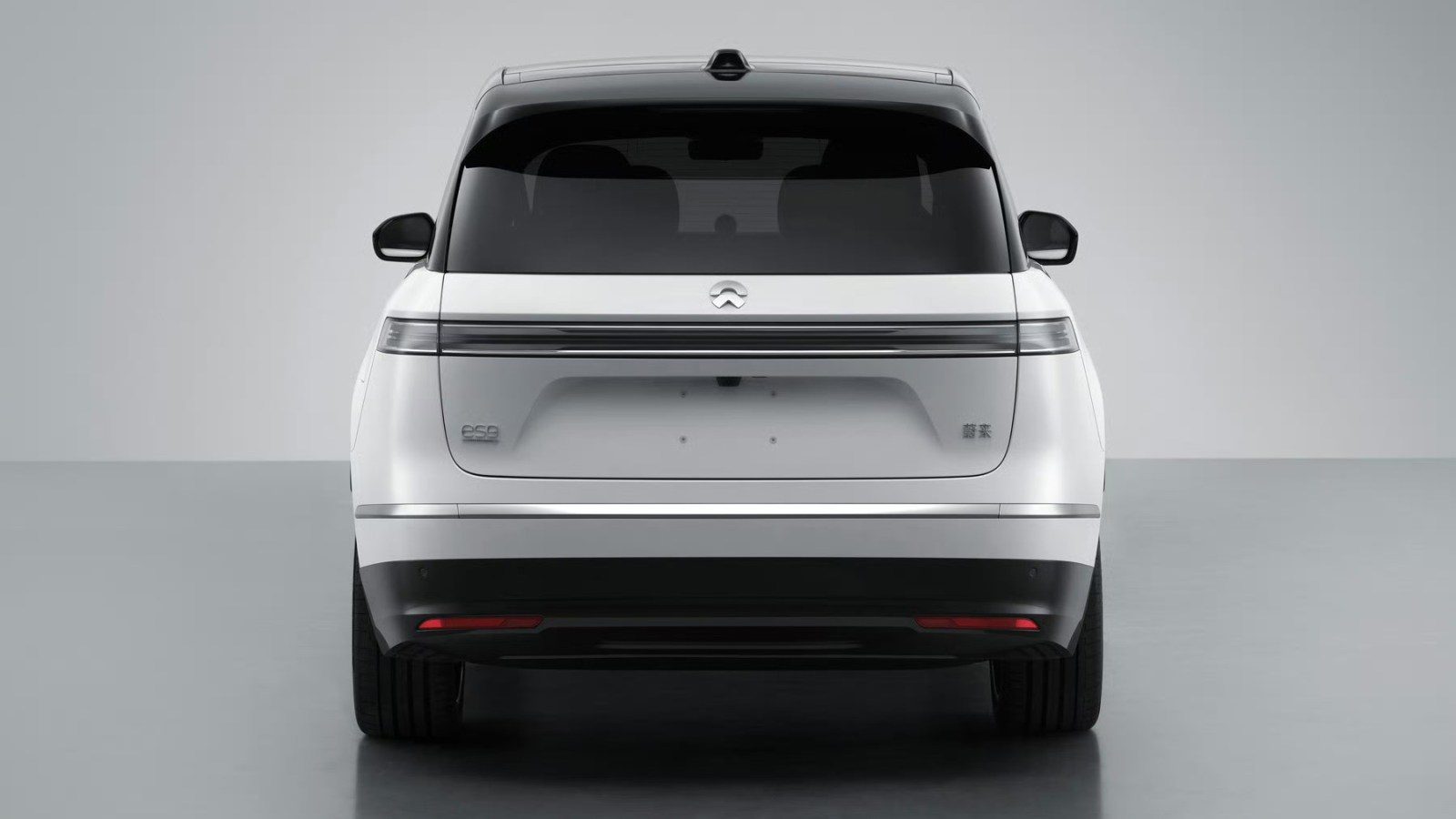 Nio ES9