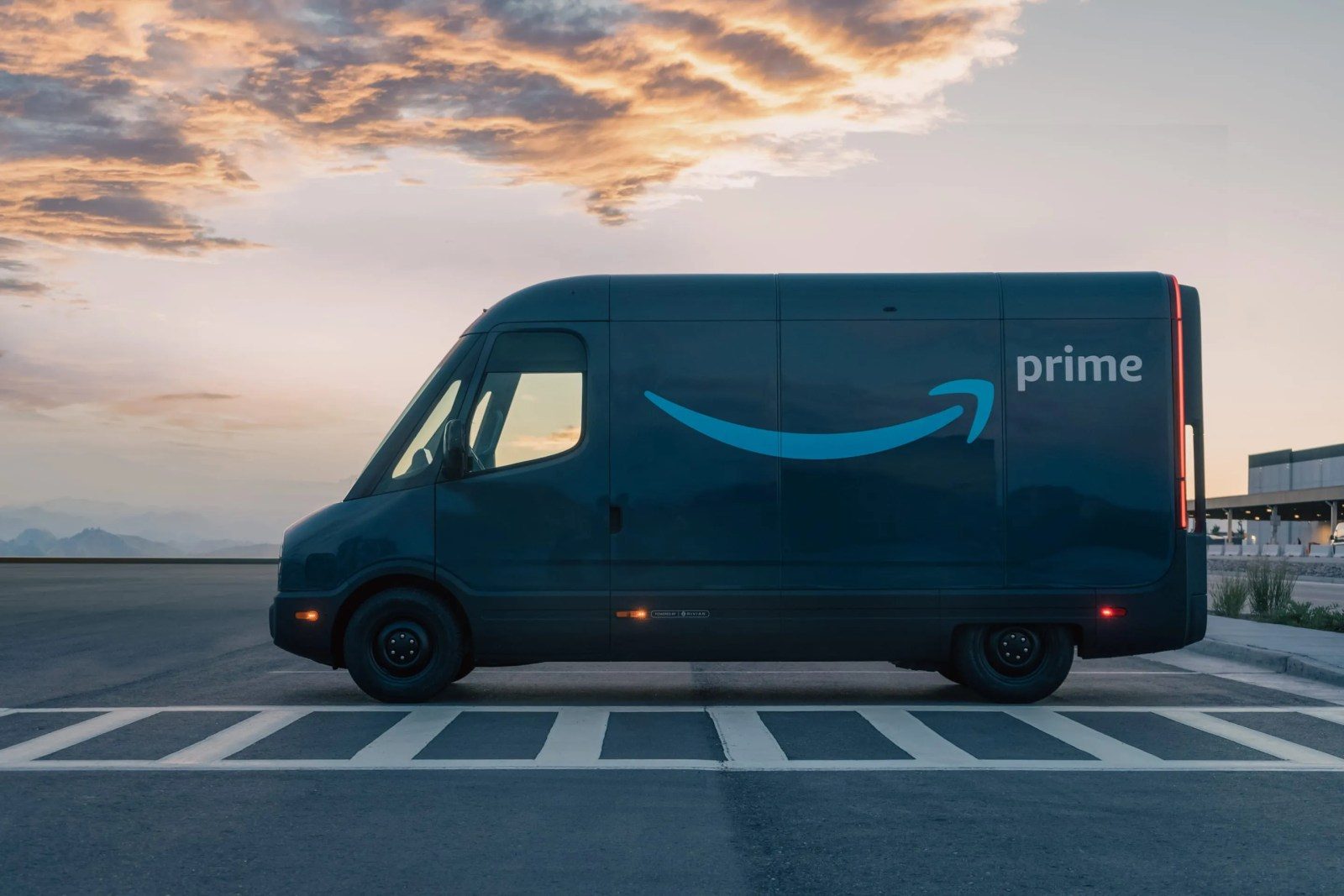 Rivian x Amazon EDV