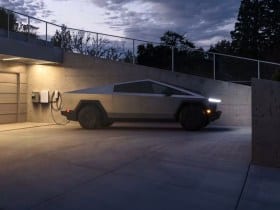 Tesla's "Powershare"