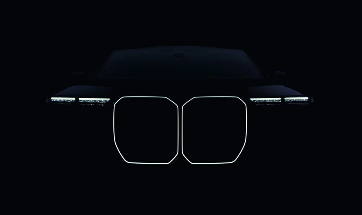BMW i7 Teaser