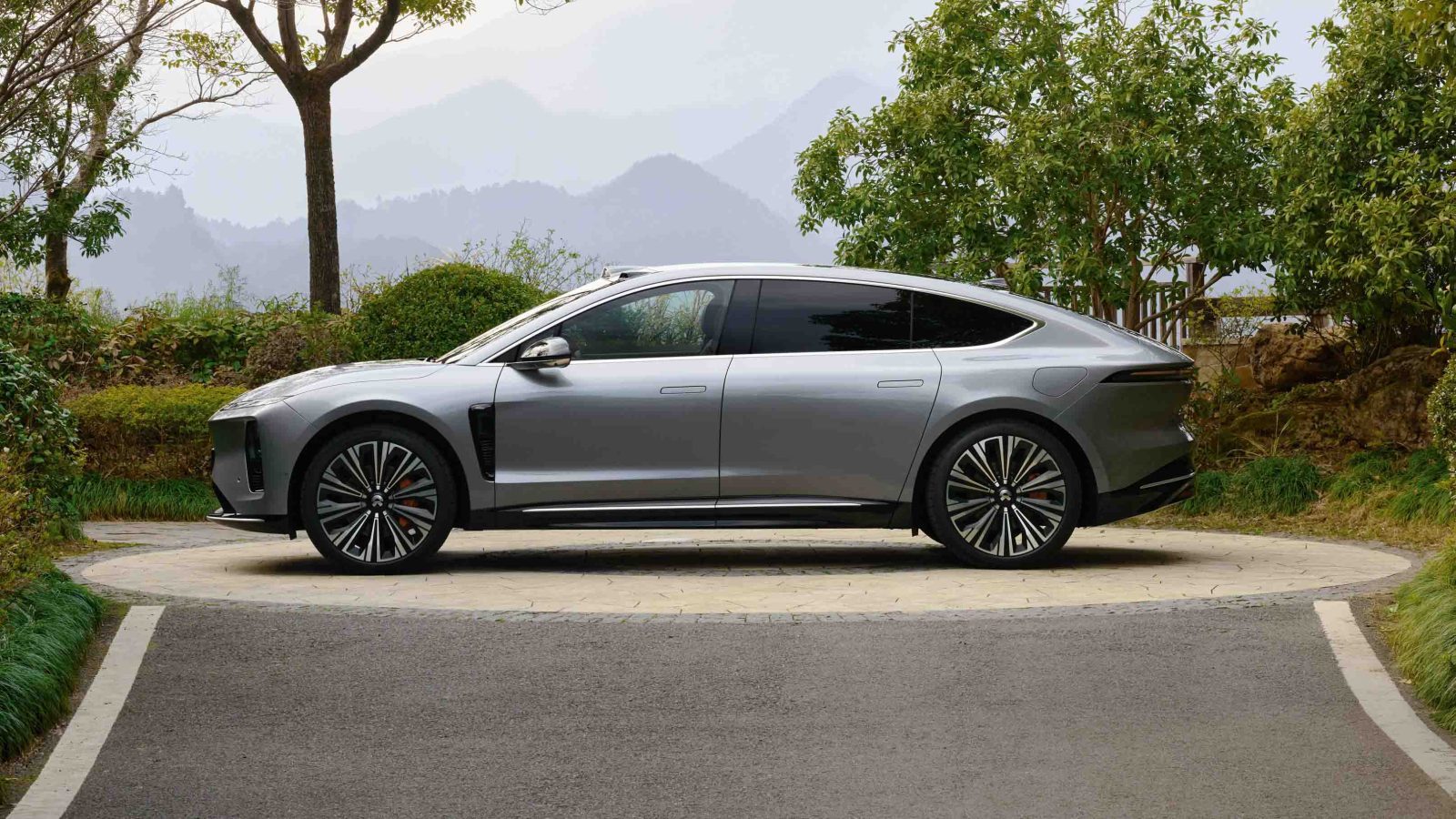 Nio ET9