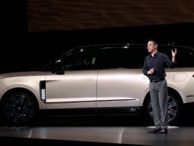 Nio's founder and CEO William Li presenting the ES9 SUV