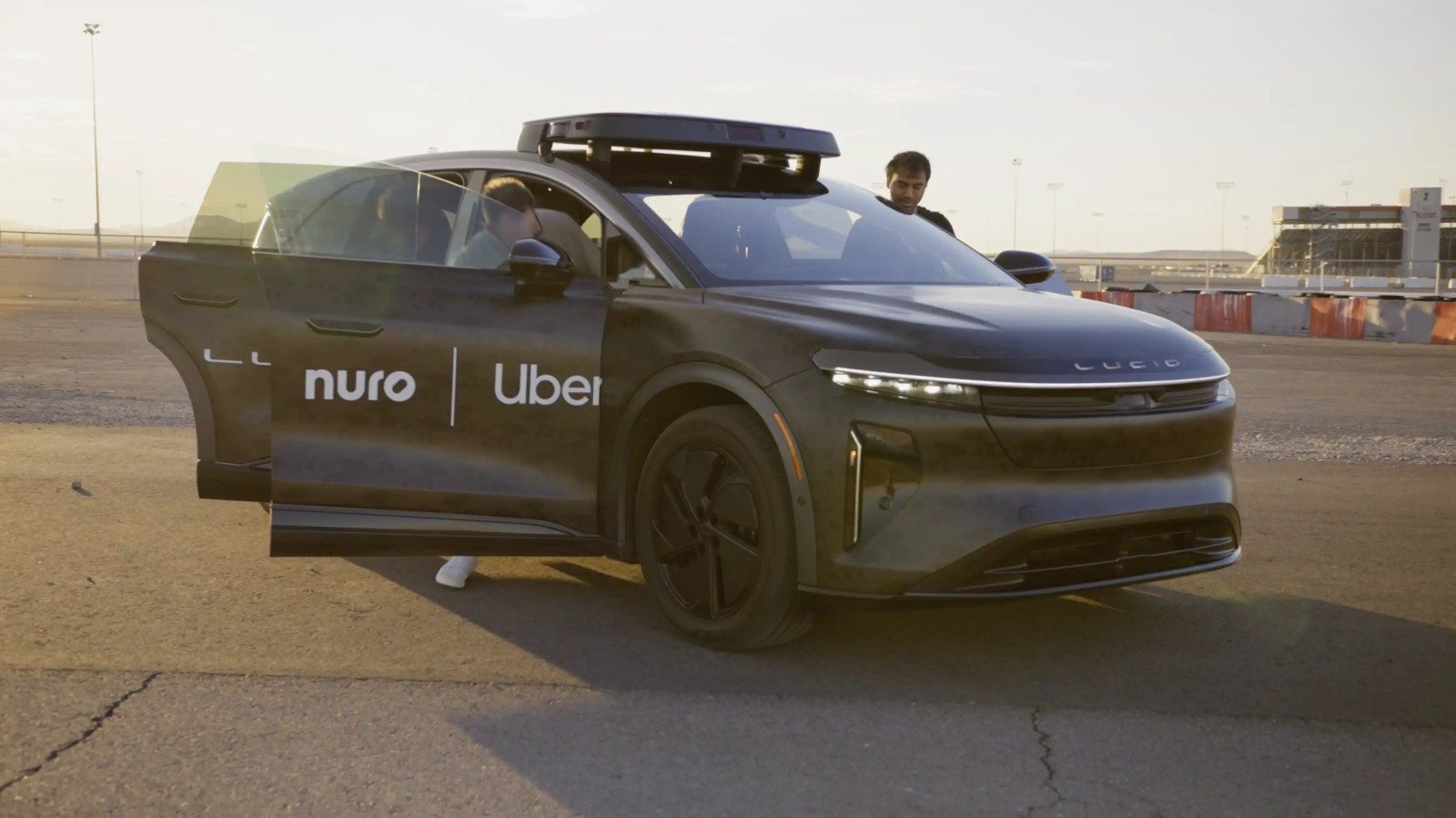 Lucid Uber Nuro robotaxi