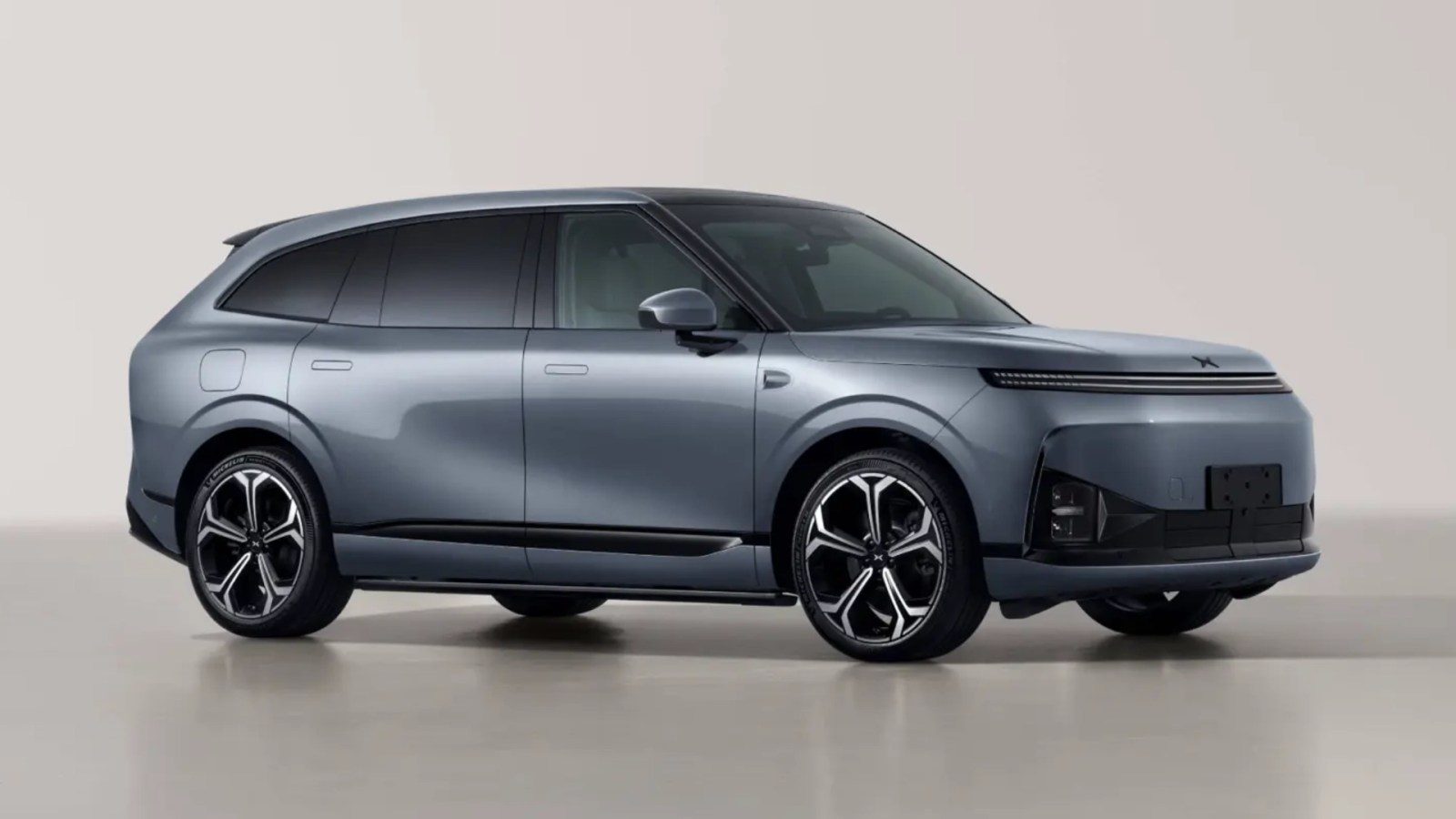 XPeng G9L