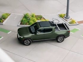Rivian R1T