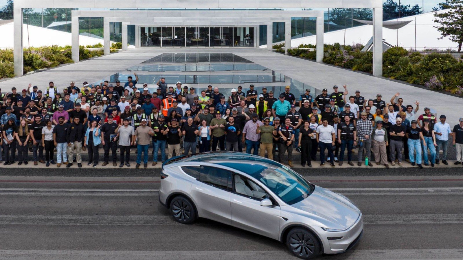 Tesla Model YL