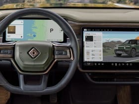 Rivian R1S Interior
