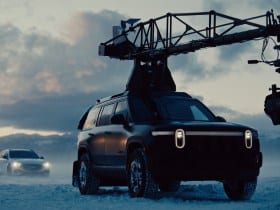Rivian R1S