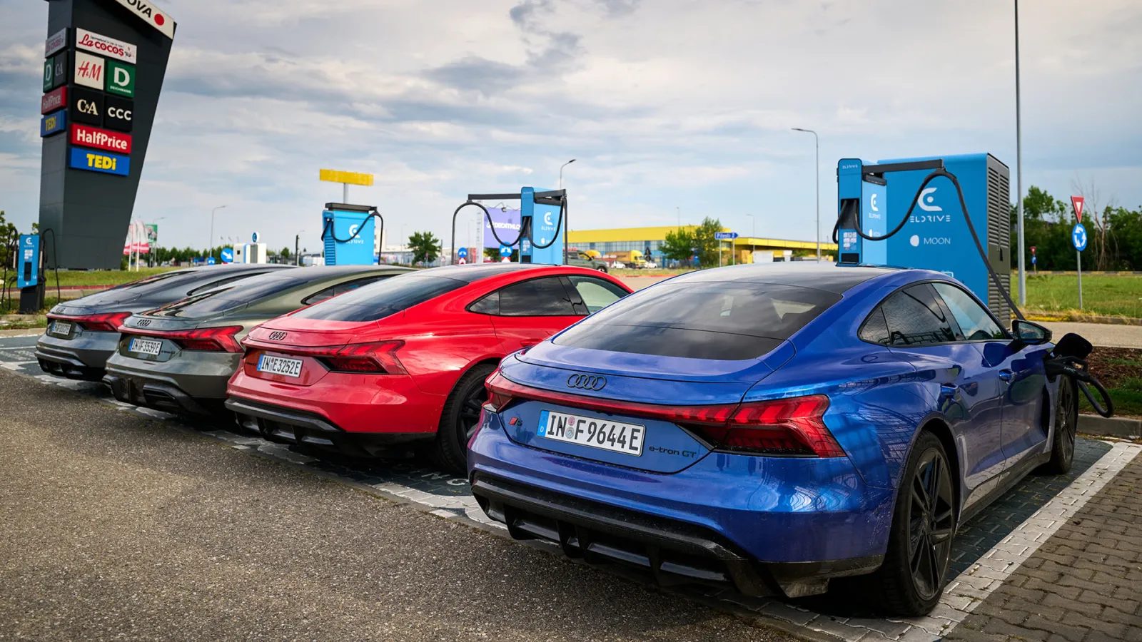 Audi e-tron