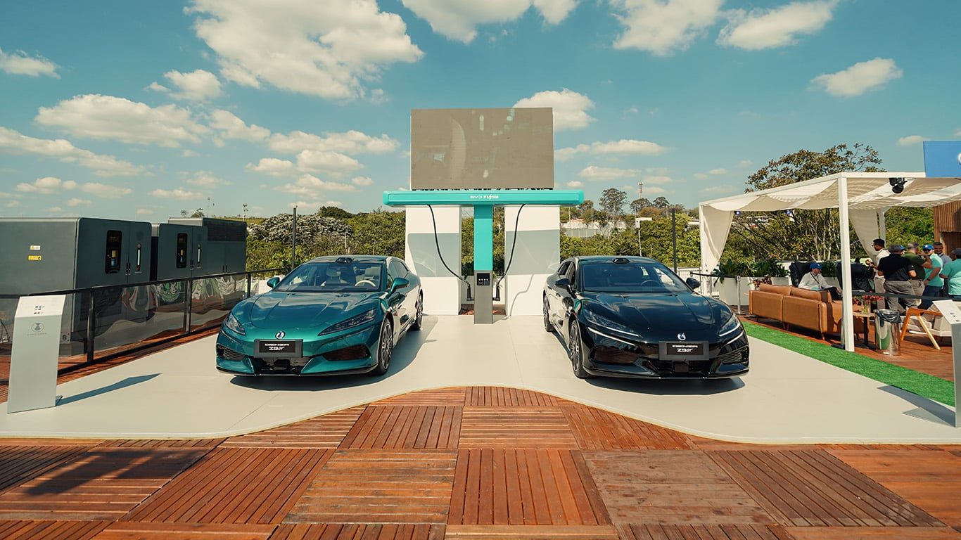 Denza Z9GT in Brazil