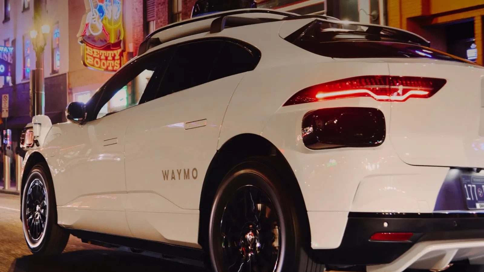 Waymo Lyft