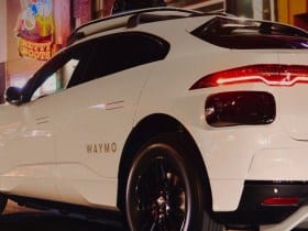 Waymo Lyft