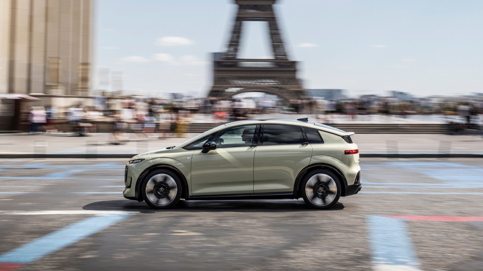 Audi A2 in Paris