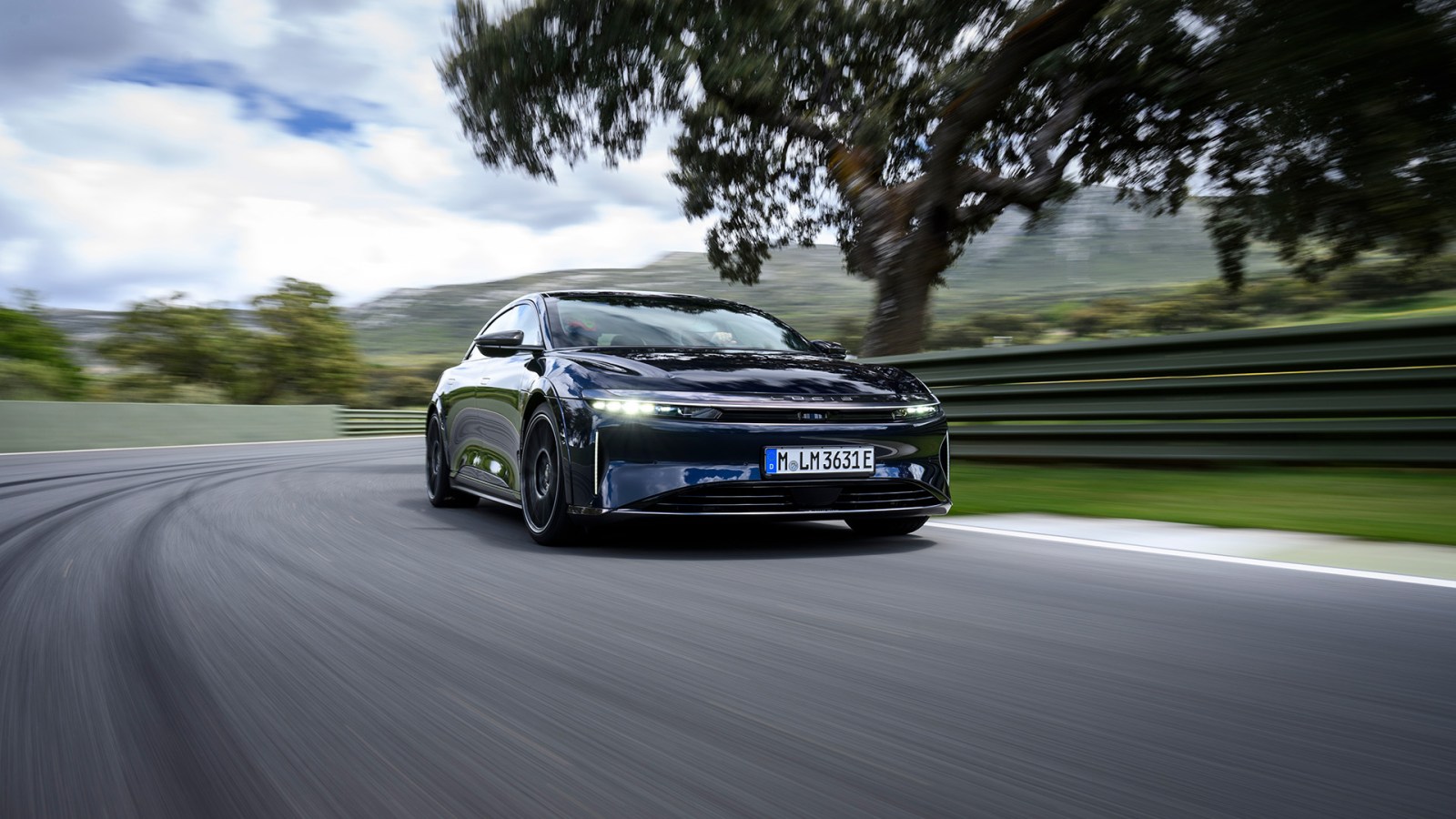 Lucid Registers 26 EVs in Germany in September, Matching August