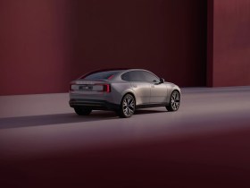 Volvo ES90