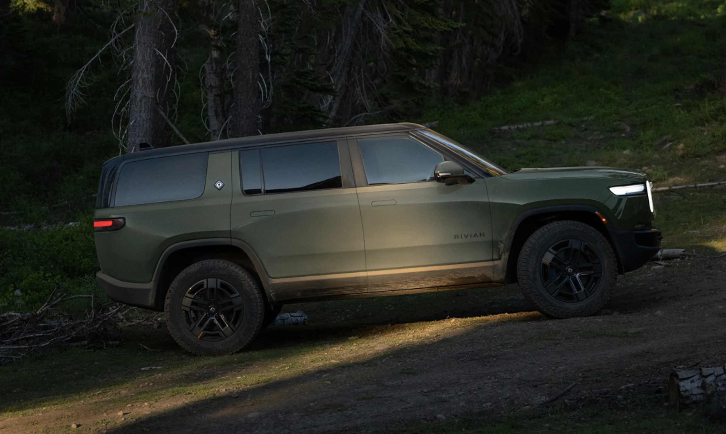 Rivan Color Rivian Introduces New Green Color in Collaboration With Pantone