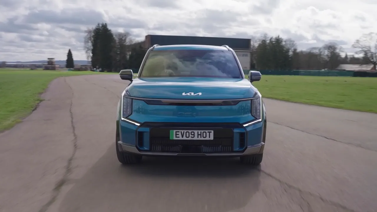 Kia EV9 UK