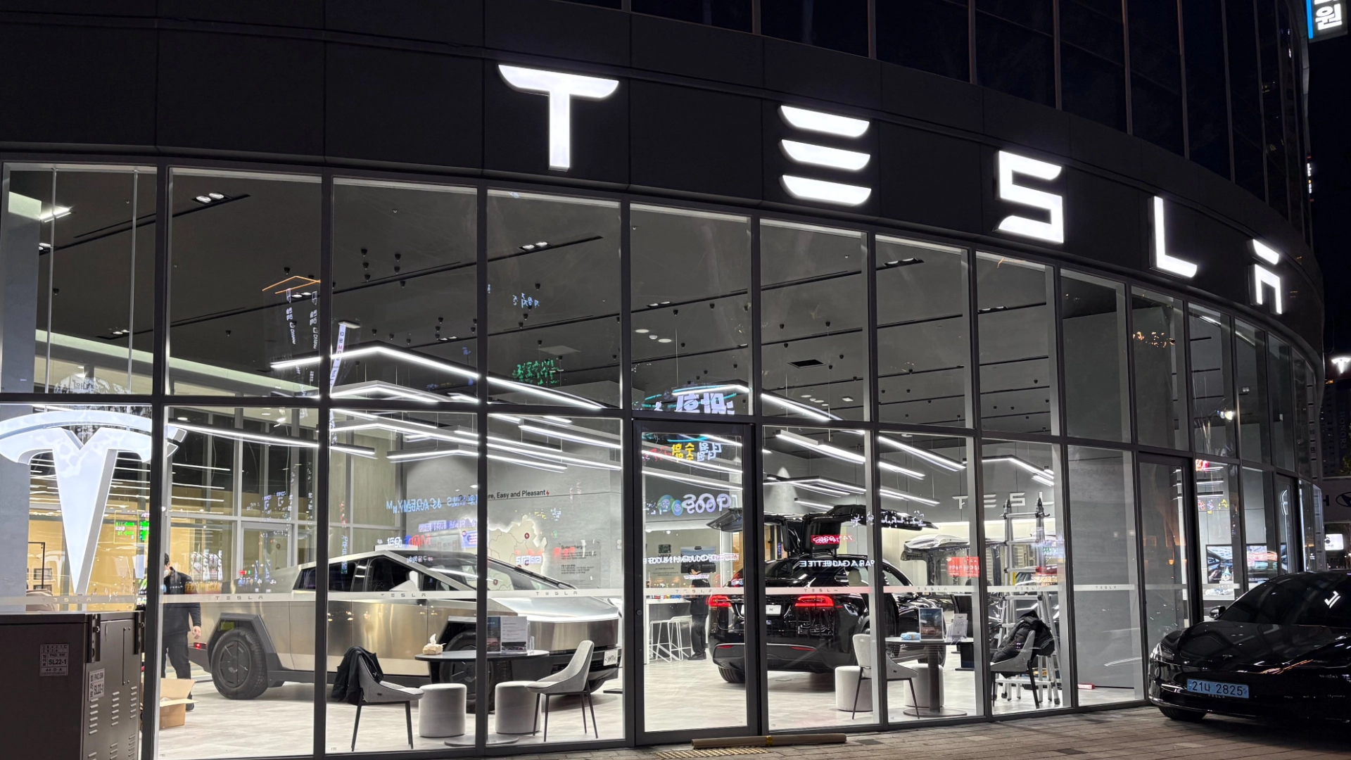 Tesla Outsells BMW, Mercedes Combined in South Korea as April Hits Record