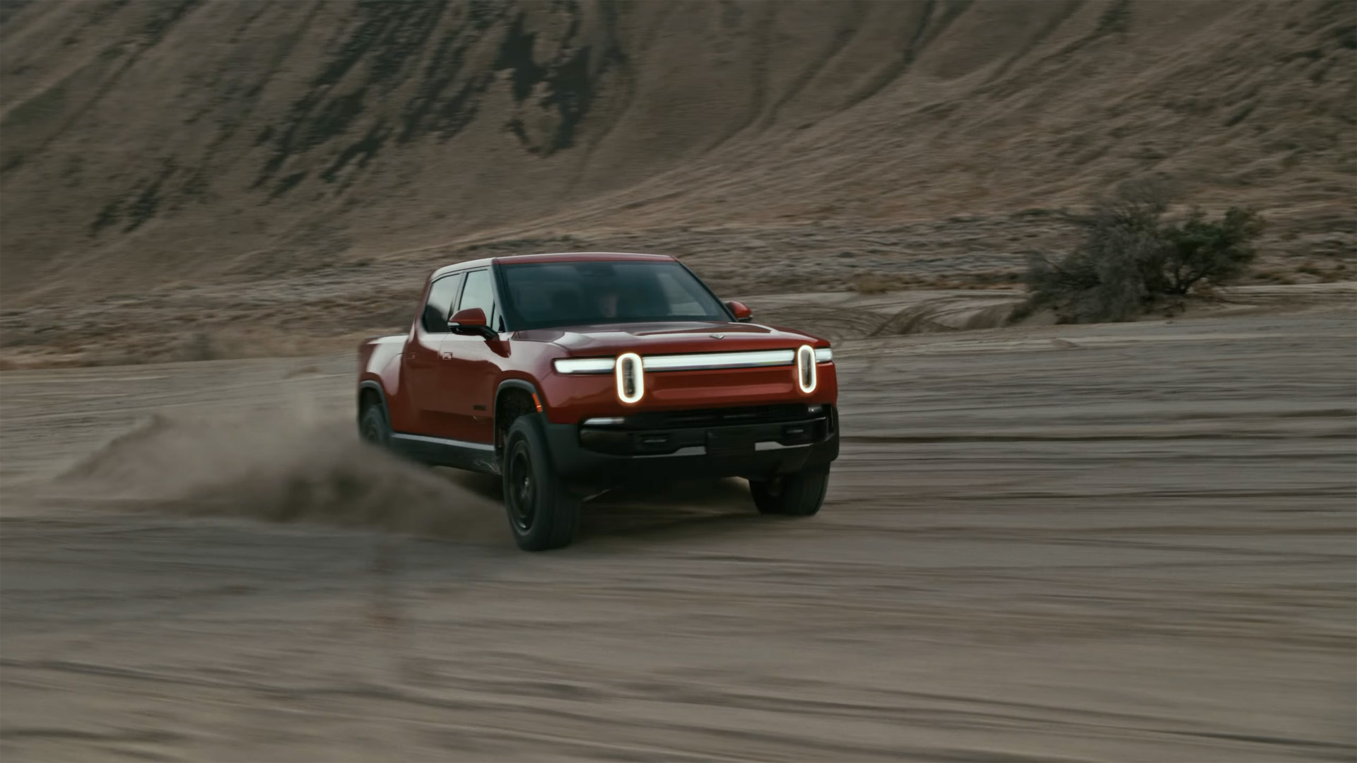 Rivian to Introduce Smart Charging in Next OTA Update, Software Chief Says