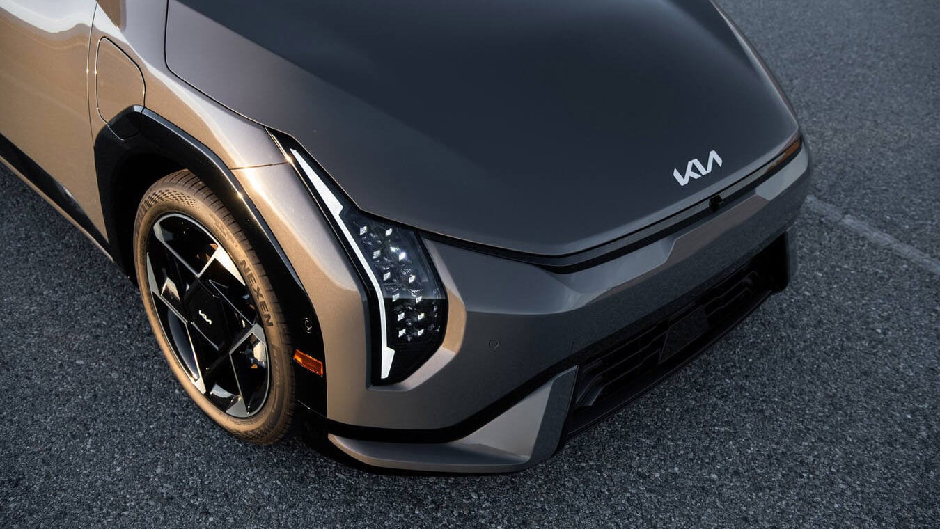 Kia EV4