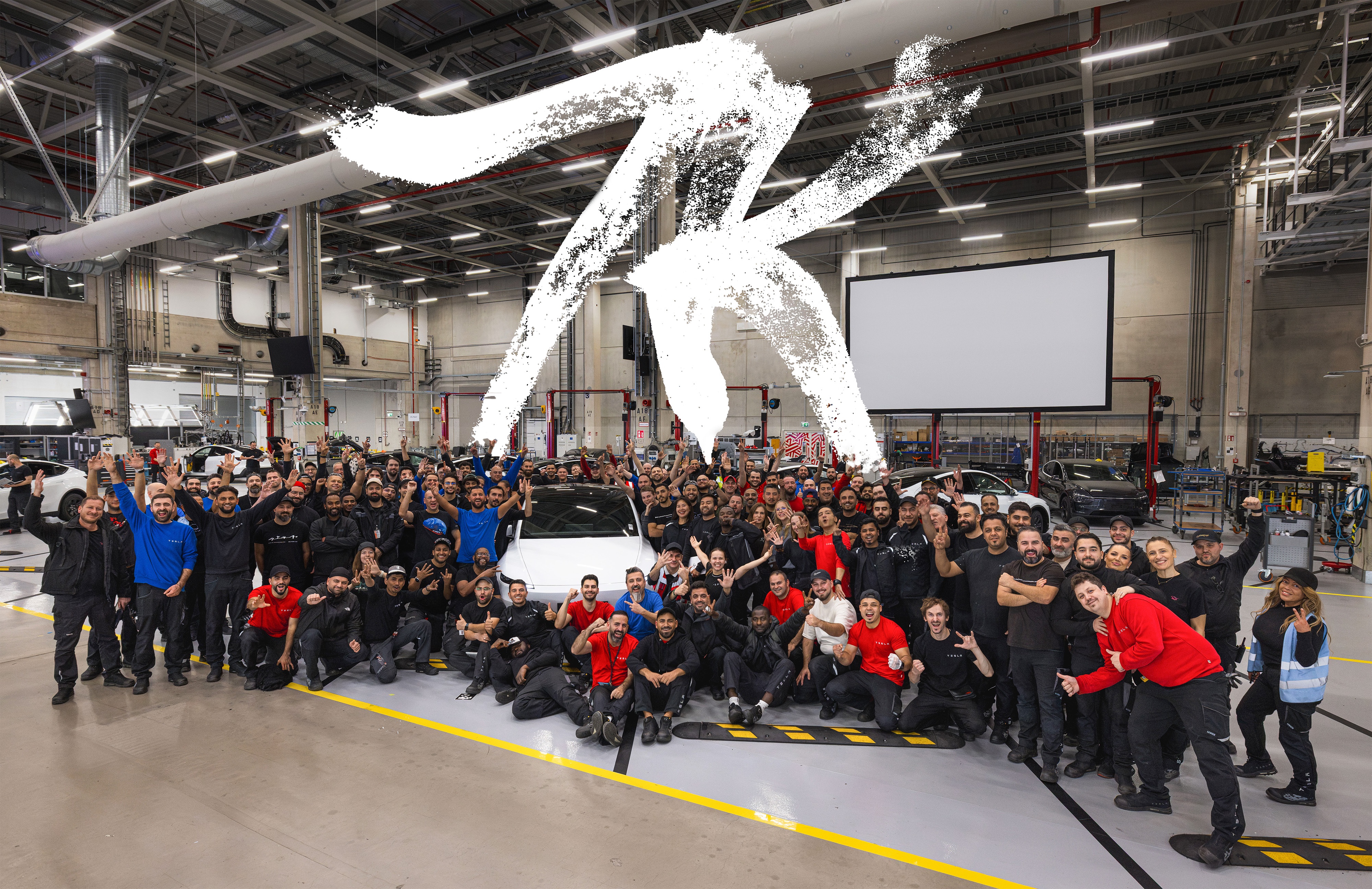 Tesla GigaBerlin Sets Weekly Record as Plant Runs 24/5 and Eyes New Hall